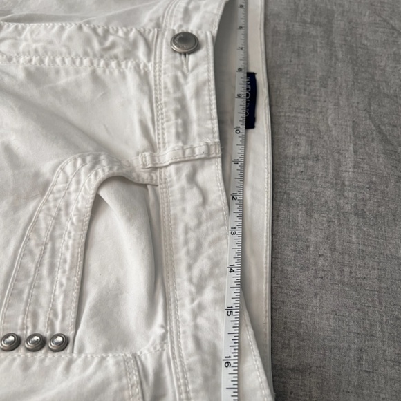 BANDOLINO BRADY CAPRI WHITE SKIMMER CAPRI SHORTS SIZE 14 - Picture 3 of 5